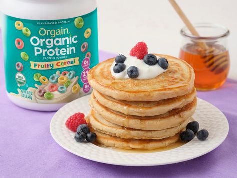 Explore the taste and function of fruity protein powder! Learn what it is, how to choose it, and delicious ways to use it in your diet.